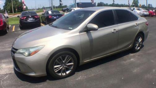 2016 Toyota Camry LE