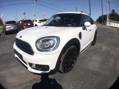 2017 MINI Countryman Cooper