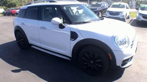 2017 MINI Countryman Cooper