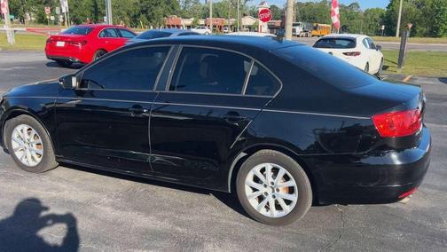 Black Uni 2012 Volkswagen Jetta SE