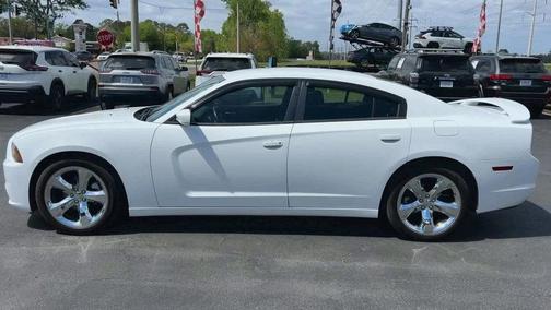 2014 Dodge Charger SXT
