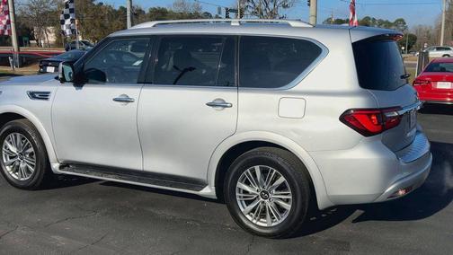 2018 INFINITI QX80 Base