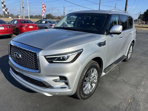 2018 INFINITI QX80 Base