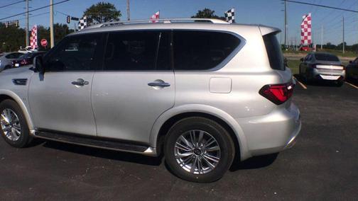 2019 INFINITI QX80 Luxe