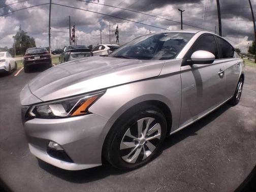 2020 Nissan Altima S FWD