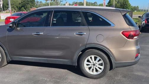 Dragon Brown 2019 Kia Sorento LX