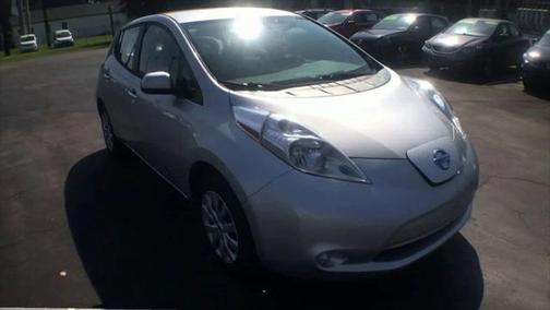 2015 Nissan Leaf S