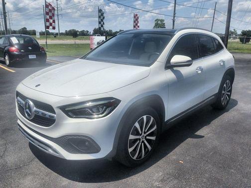 Polar White 2021 Mercedes-Benz GLA 250 Base 4MATIC