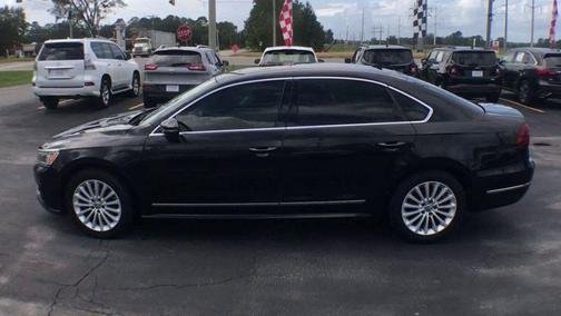 2017 Volkswagen Passat 1.8T SE