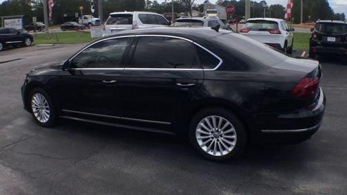 2017 Volkswagen Passat 1.8T SE