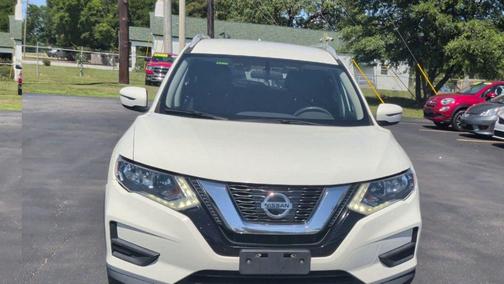 Glacier White 2017 Nissan Rogue SV
