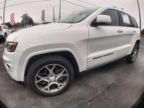 2018 Jeep Grand Cherokee Sterling Edition