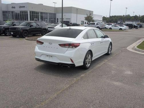 Quartz White Pearl 2018 Hyundai SONATA SEL