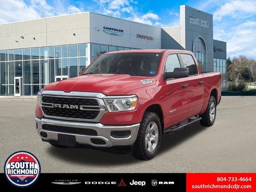 Flame Red Clearcoat 2024 RAM 1500 Big Horn/Lone Star
