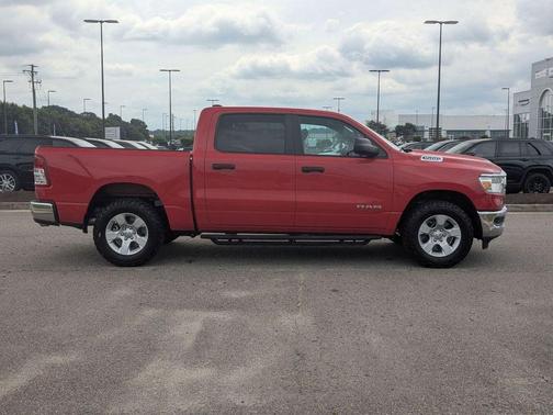 Flame Red Clearcoat 2024 RAM 1500 Big Horn/Lone Star