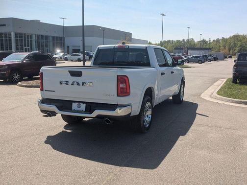 Bright White Clearcoat 2026 RAM 1500 Big Horn/Lone Star