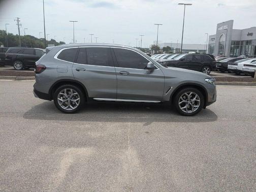 Skyscraper Gray Metallic 2023 BMW X3 sDrive30i
