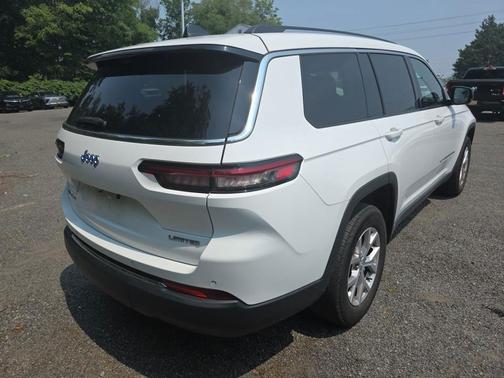 Bright White Clearcoat 2022 Jeep Grand Cherokee L Limited