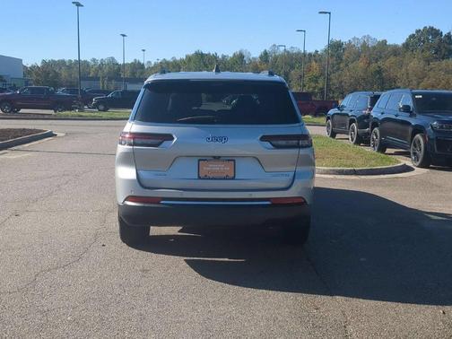 Silver Zynith 2023 Jeep Grand Cherokee L Limited