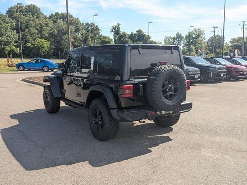 Black Clearcoat 2026 Jeep Wrangler Sport