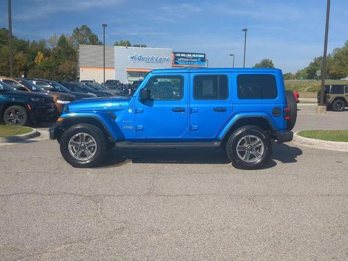 Hydro Blue Pearlcoat 2022 Jeep Wrangler Unlimited Sahara