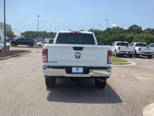 Bright White Clearcoat 2024 RAM 2500 Big Horn