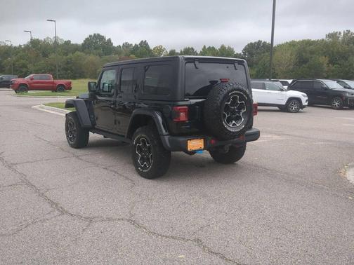 Black Clearcoat 2022 Jeep Wrangler Unlimited 4xe Rubicon