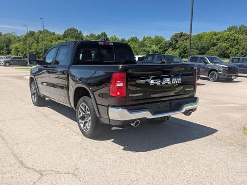 Diamond Black 2026 RAM 1500 Laramie