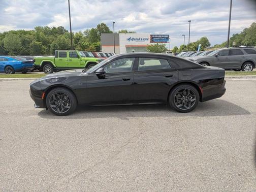 Diamond Black 2026 Dodge Charger R/T