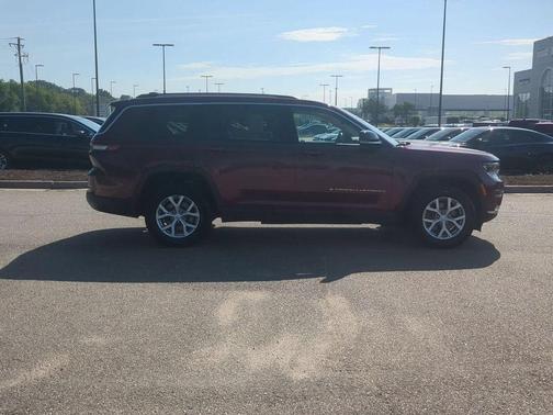 Velvet Red Pearlcoat 2022 Jeep Grand Cherokee L Limited