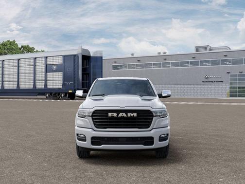 Bright White Clearcoat 2026 RAM 1500 Laramie