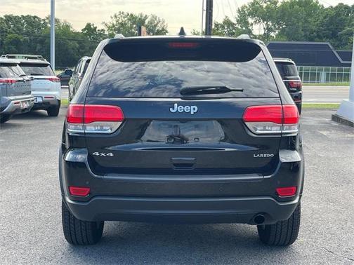 2018 Jeep Grand Cherokee Laredo