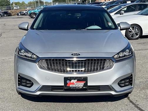 2017 Kia Cadenza Technology