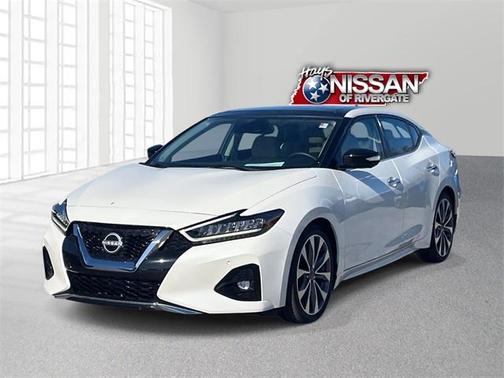 2023 Nissan Maxima Platinum