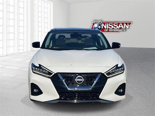 2023 Nissan Maxima Platinum