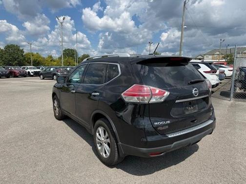 2015 Nissan Rogue SV