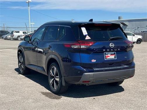 2025 Nissan Rogue SL