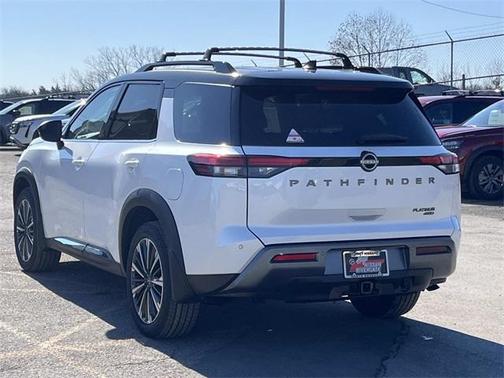 2026 Nissan Pathfinder Platinum