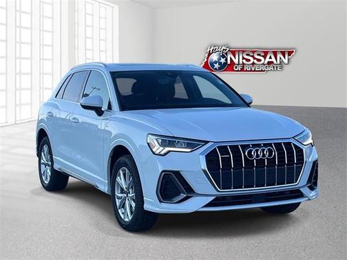 2024 Audi Q3 45 S line Premium