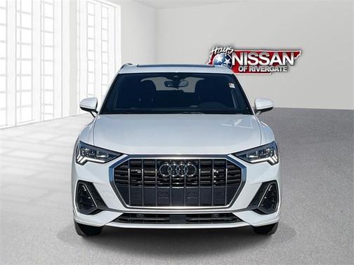 2024 Audi Q3 45 S line Premium
