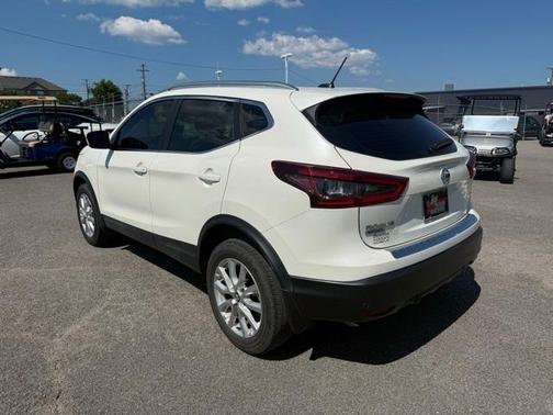 2020 Nissan Rogue Sport SV