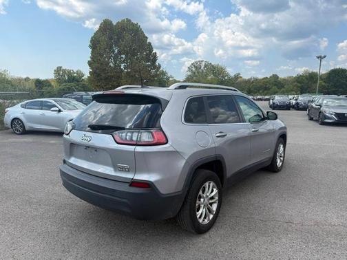 2019 Jeep Cherokee Latitude