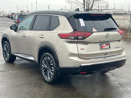 2025 Nissan Rogue Platinum