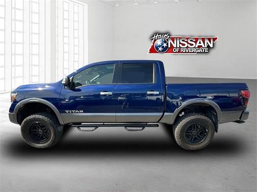 2022 Nissan Titan Platinum Reserve