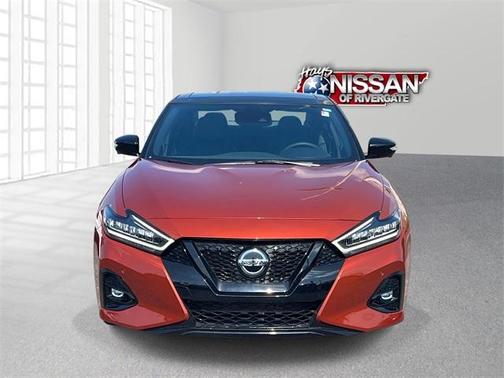 2022 Nissan Maxima SR