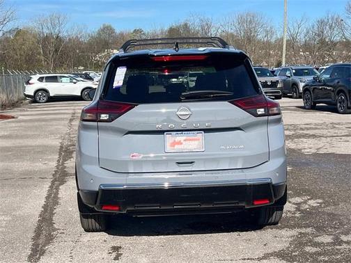 2025 Nissan Rogue Platinum