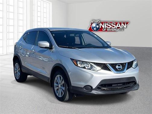 2017 Nissan Rogue Sport S