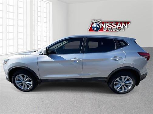 2017 Nissan Rogue Sport S