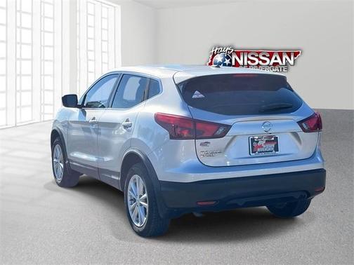 2017 Nissan Rogue Sport S