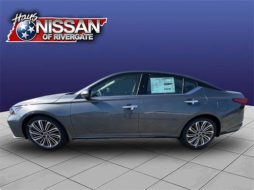 2025 Nissan Altima SL